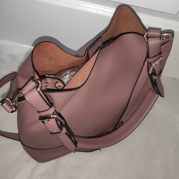 Gorgeous Genuine Mauve Leather Convertible Hobo Bag With Removable Insert - Picture 16 of 16